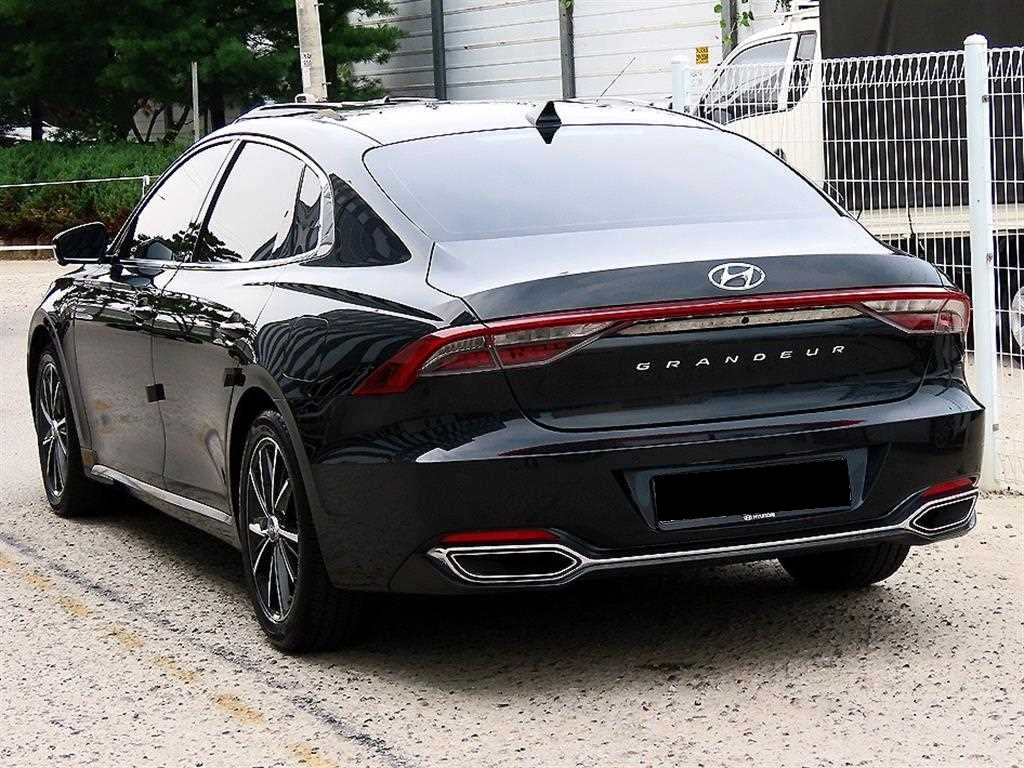 Hyundai Grandeur — photo 03