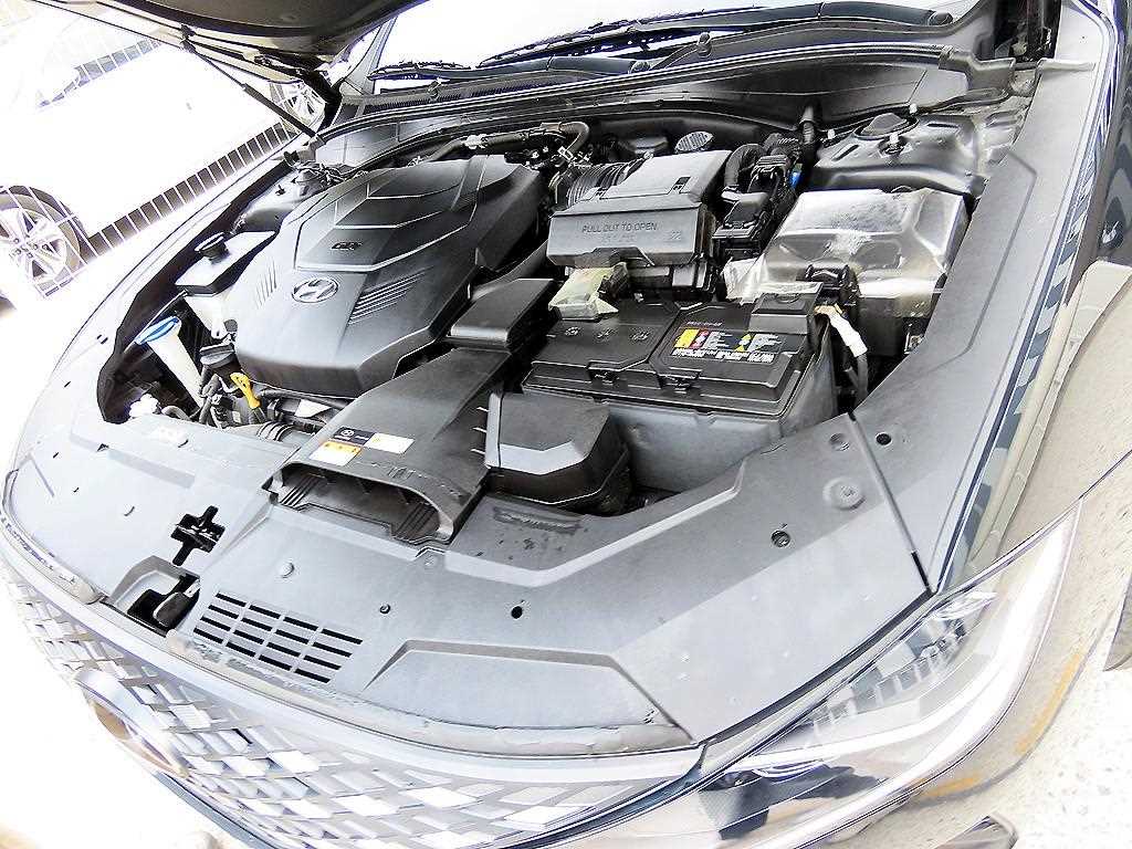 Hyundai Grandeur — photo 19