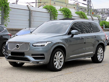 Volvo XC90 — photo 02
