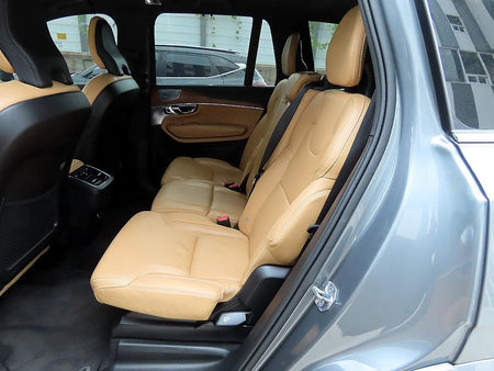 Volvo XC90 — photo 06