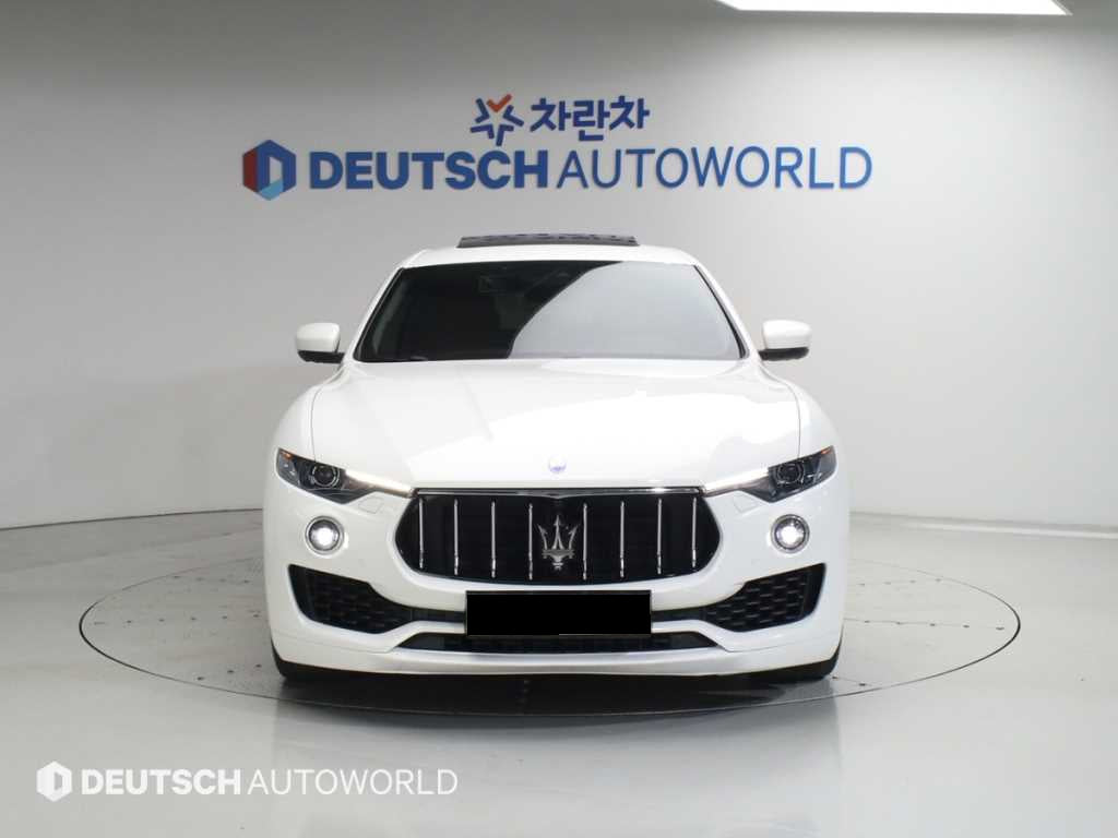 Maserati Levante — photo 03