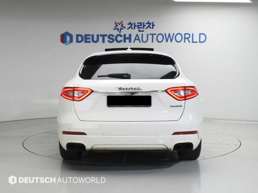 Maserati Levante — photo 04