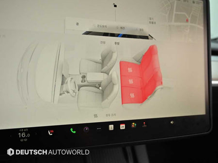 Tesla Model Y — photo 16