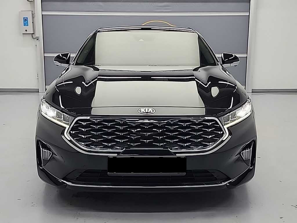 Kia K7 — photo 02