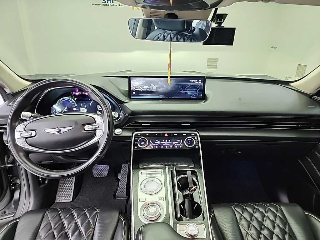 Genesis GV80 — photo 07