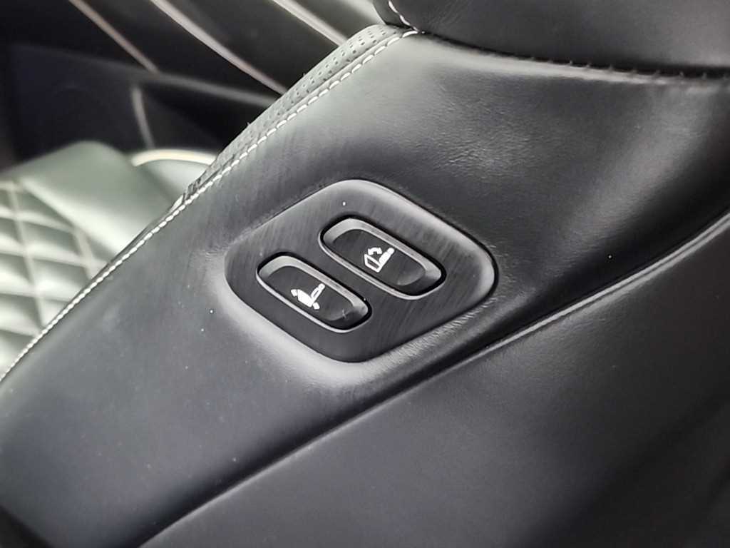 Genesis GV80 — photo 13