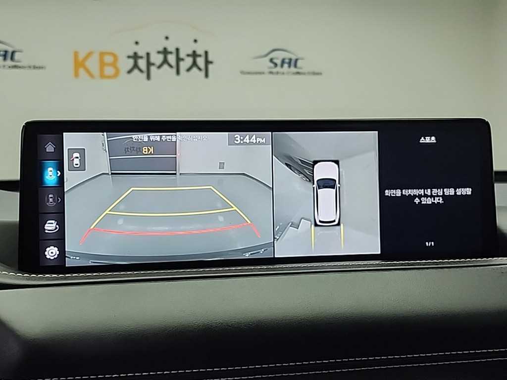 Genesis GV80 — photo 16