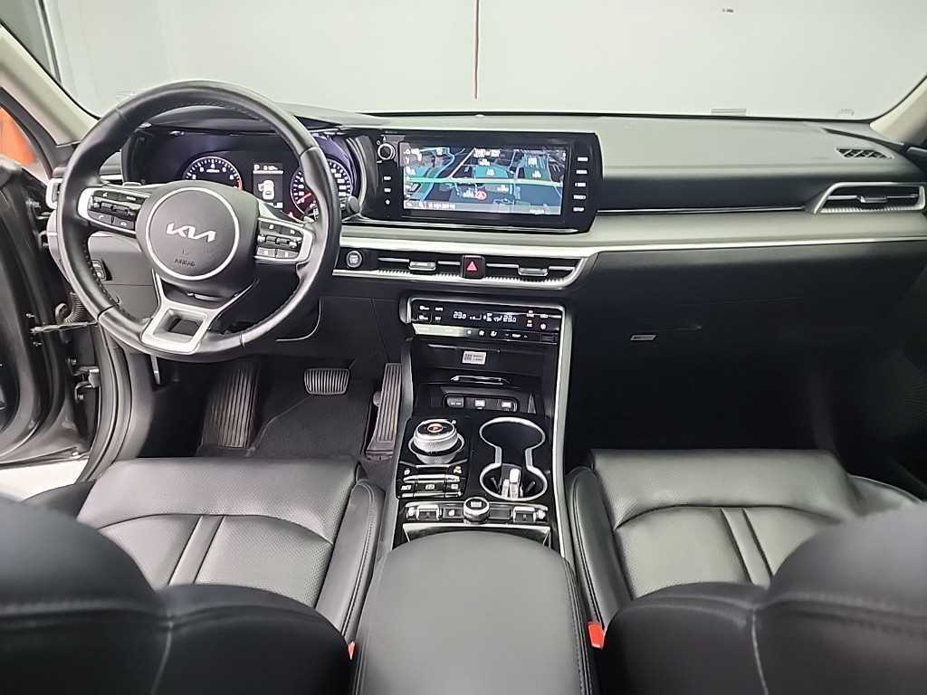 Kia K5 — photo 07