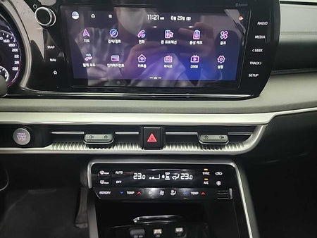 Kia K5 — photo 10