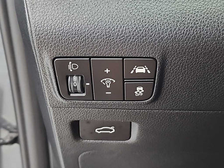 Kia K5 — photo 17