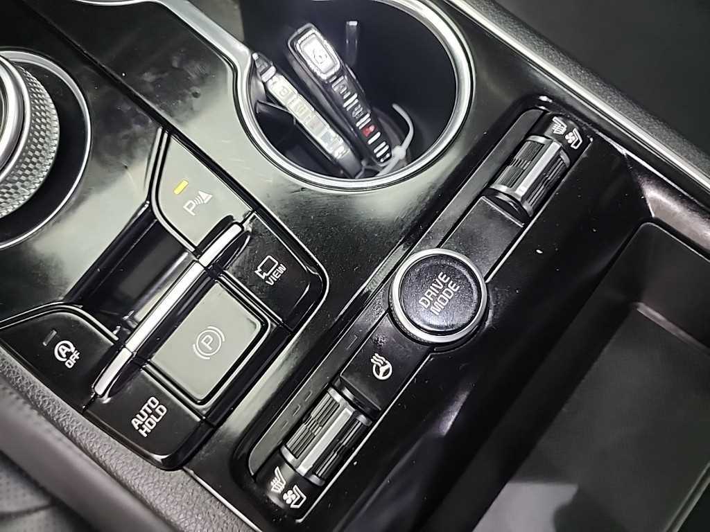 Kia K5 — photo 18