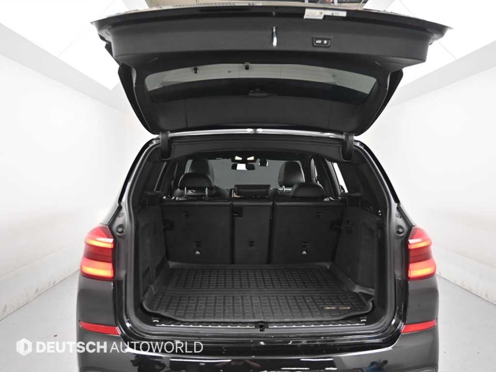 BMW X3 — photo 05