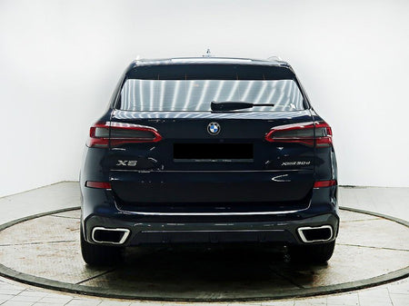 BMW X5 — photo 03