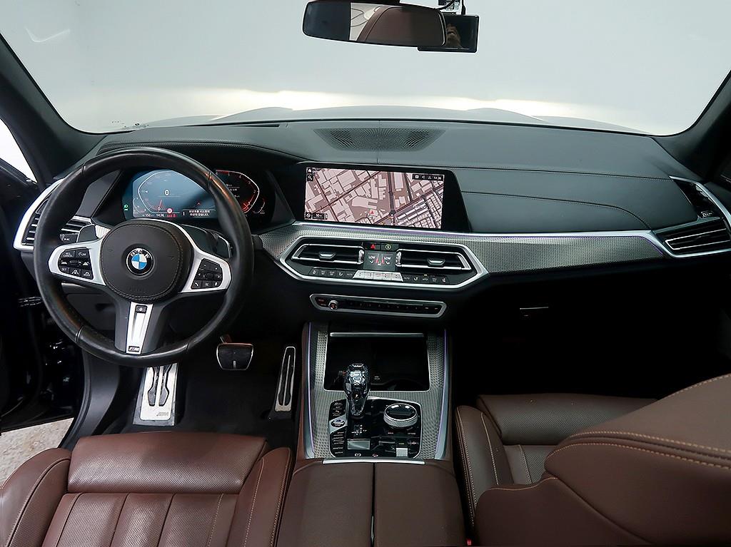 BMW X5 — photo 05