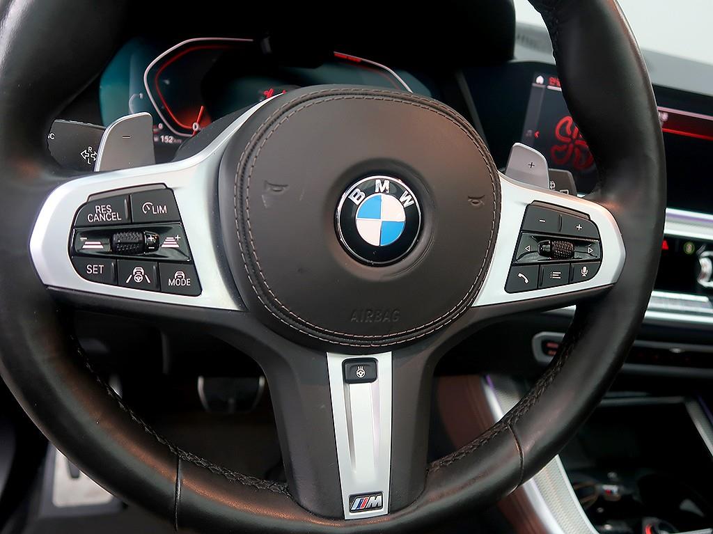 BMW X5 — photo 14