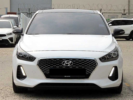 Hyundai i30 — photo 01