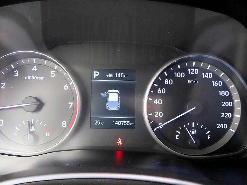 Hyundai i30 — photo 09