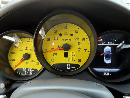 Porsche 718 — photo 12