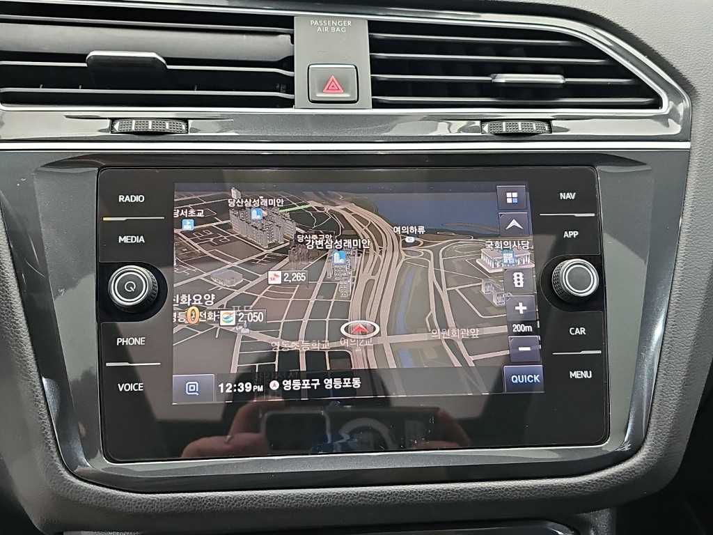 Volkswagen Tiguan — photo 15