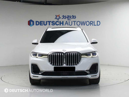 BMW X7 — photo 03
