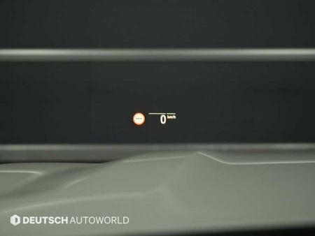 BMW X7 — photo 17