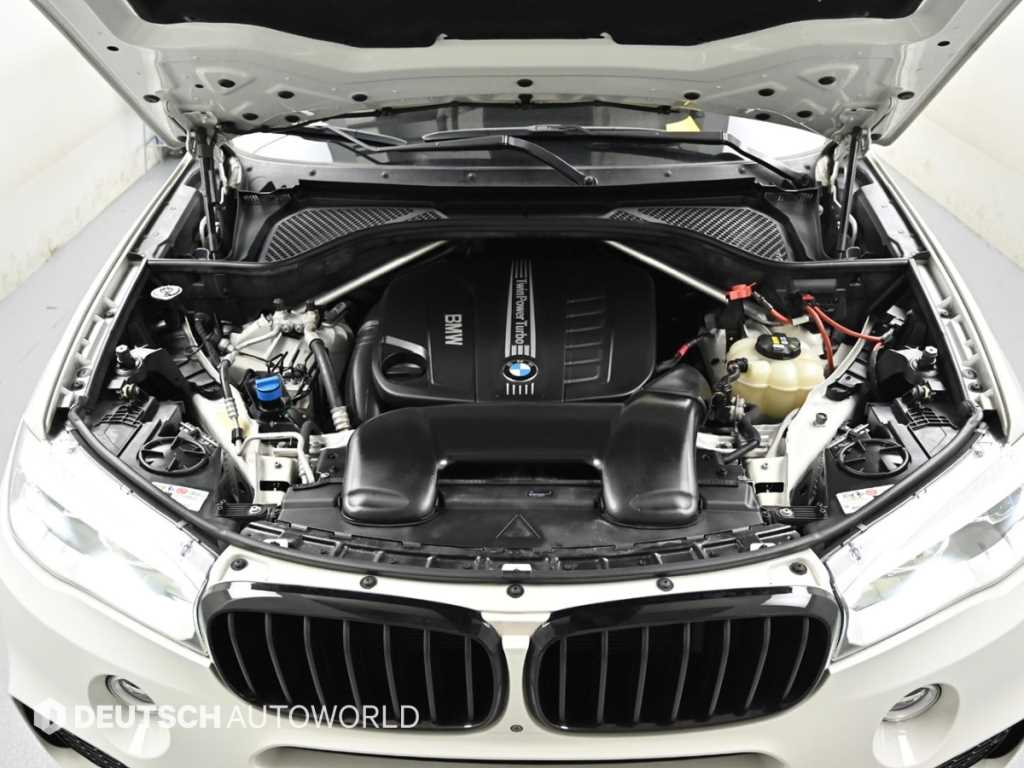 BMW X5 — photo 06