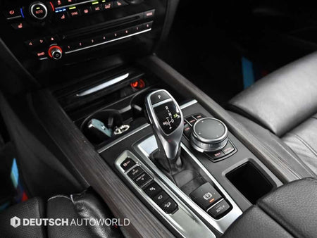BMW X5 — photo 09