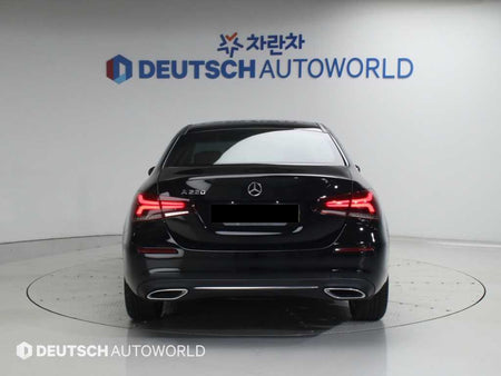 Mercedes-Benz A-Class — photo 04