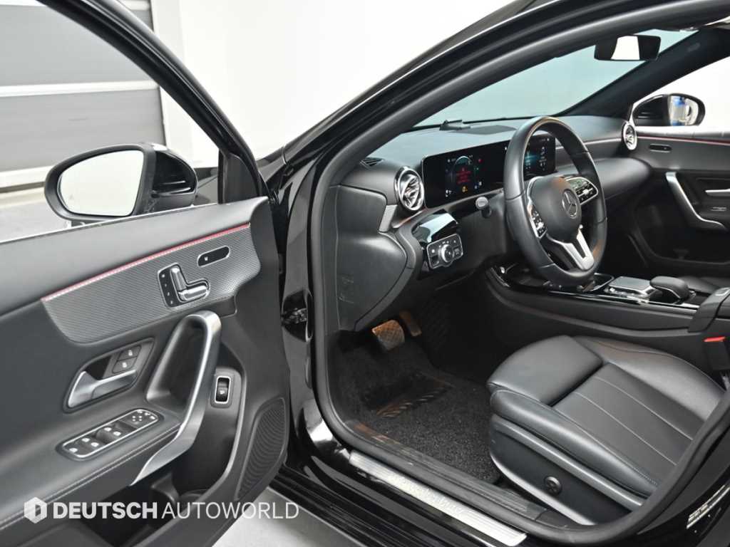 Mercedes-Benz A-Class — photo 11