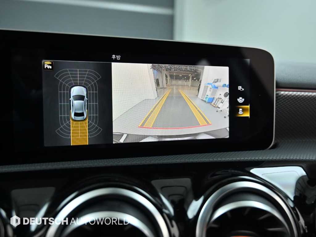 Mercedes-Benz A-Class — photo 15