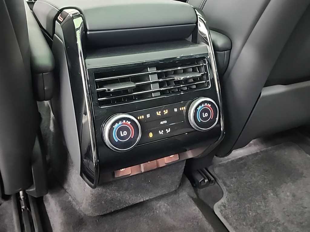 Land Rover Range Rover Sport — photo 14