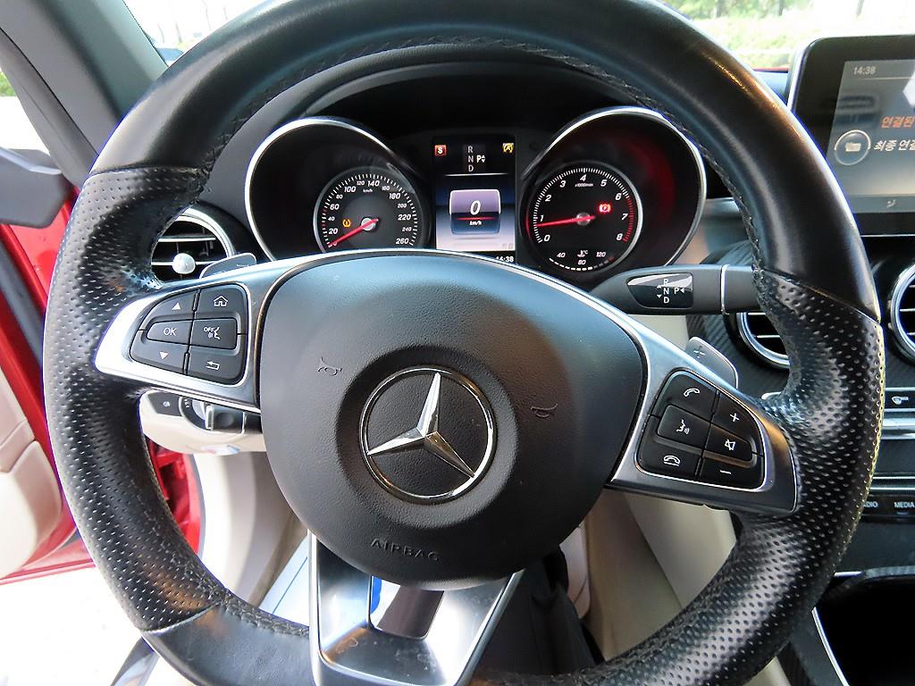 Mercedes-Benz C-Class — photo 12