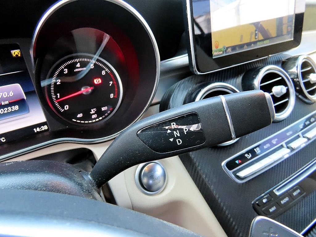 Mercedes-Benz C-Class — photo 15