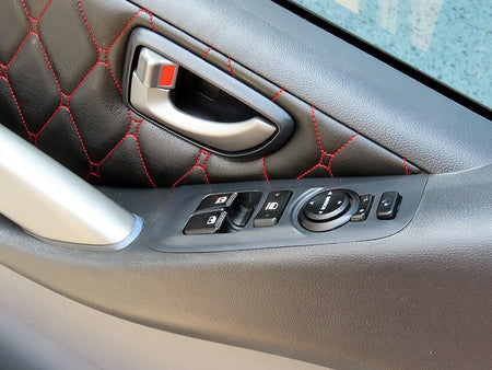 Hyundai Starex — photo 11