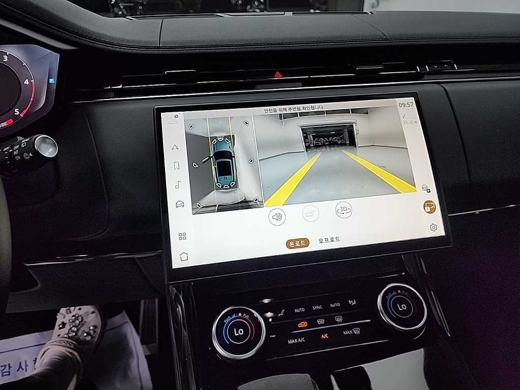 Land Rover Range Rover Sport — photo 10