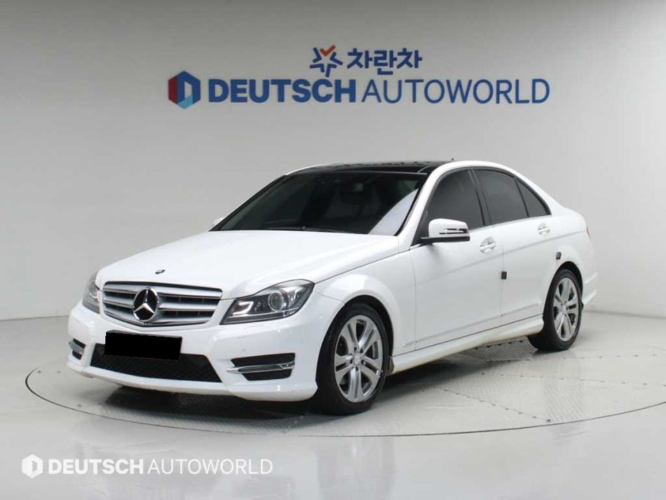 Mercedes-Benz C-Class — photo 01