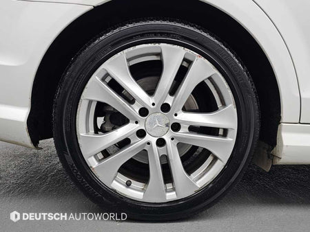 Mercedes-Benz C-Class — photo 05
