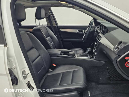 Mercedes-Benz C-Class — photo 10