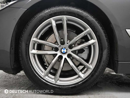 BMW 5-Series — photo 06