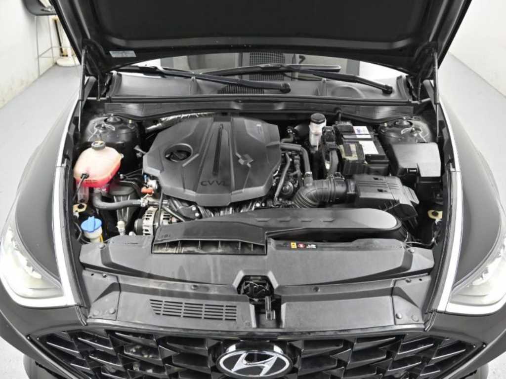 Hyundai Sonata — photo 06