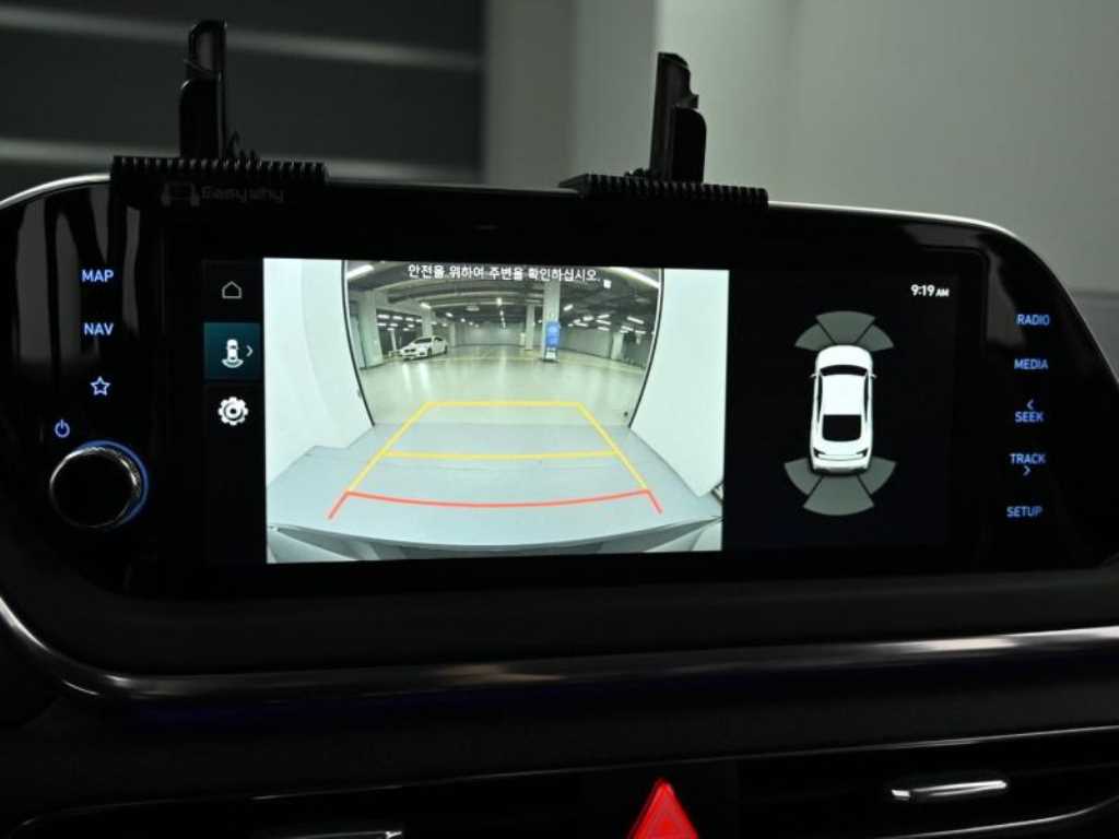 Hyundai Sonata — photo 15