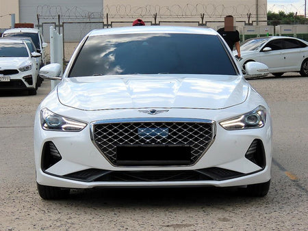 Genesis G70 — photo 01