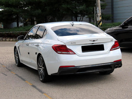Genesis G70 — photo 03
