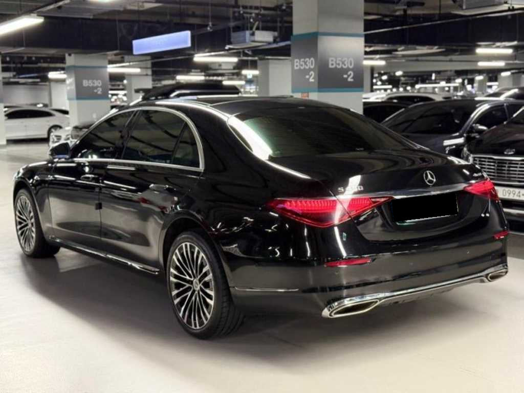 Mercedes-Benz S-Class — photo 04