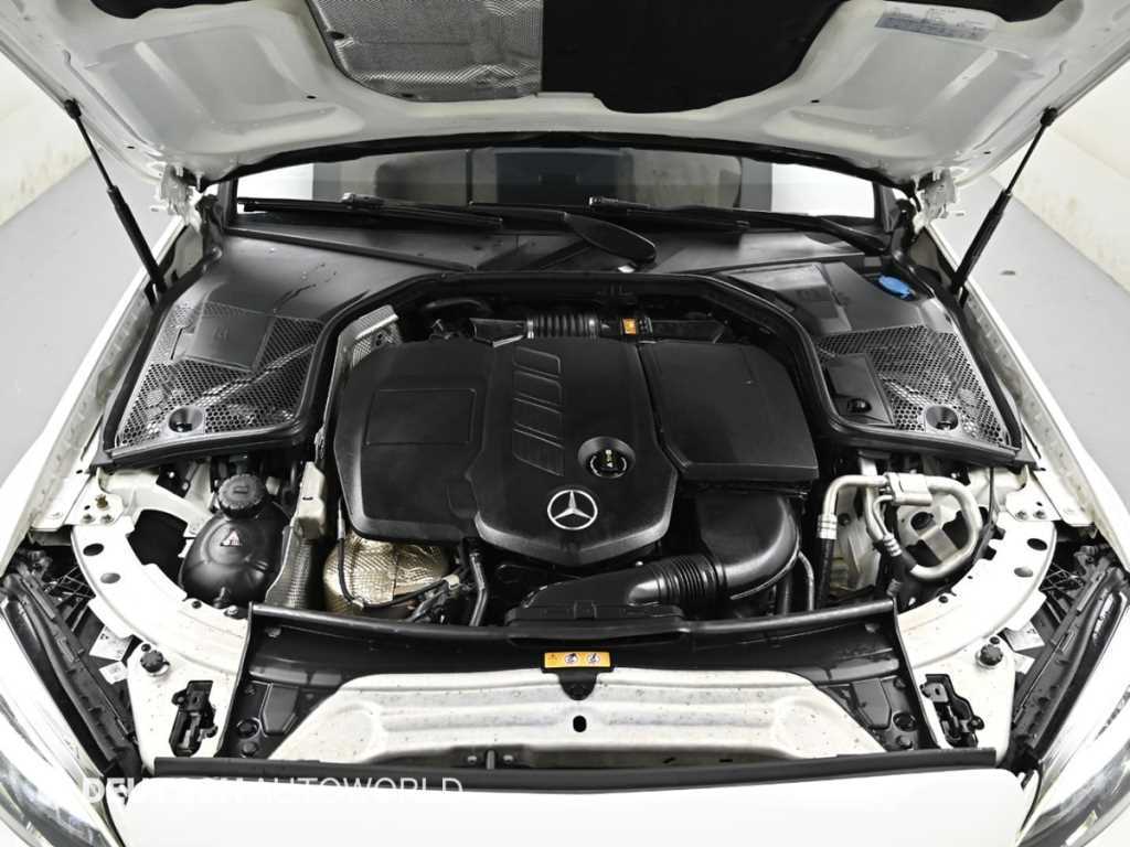 Mercedes-Benz C-Class — photo 06