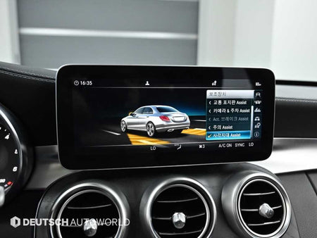 Mercedes-Benz C-Class — photo 17
