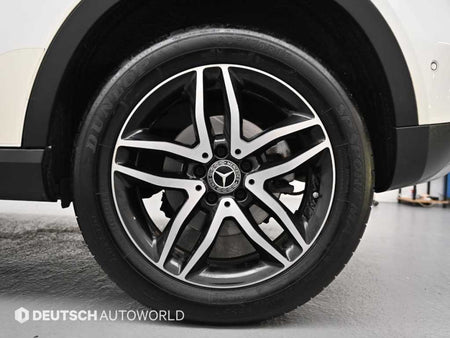 Mercedes-Benz GLA-Class — photo 05