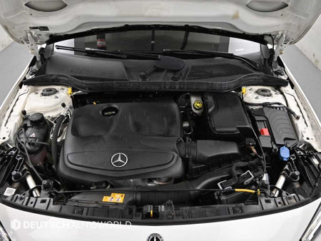 Mercedes-Benz GLA-Class — photo 06