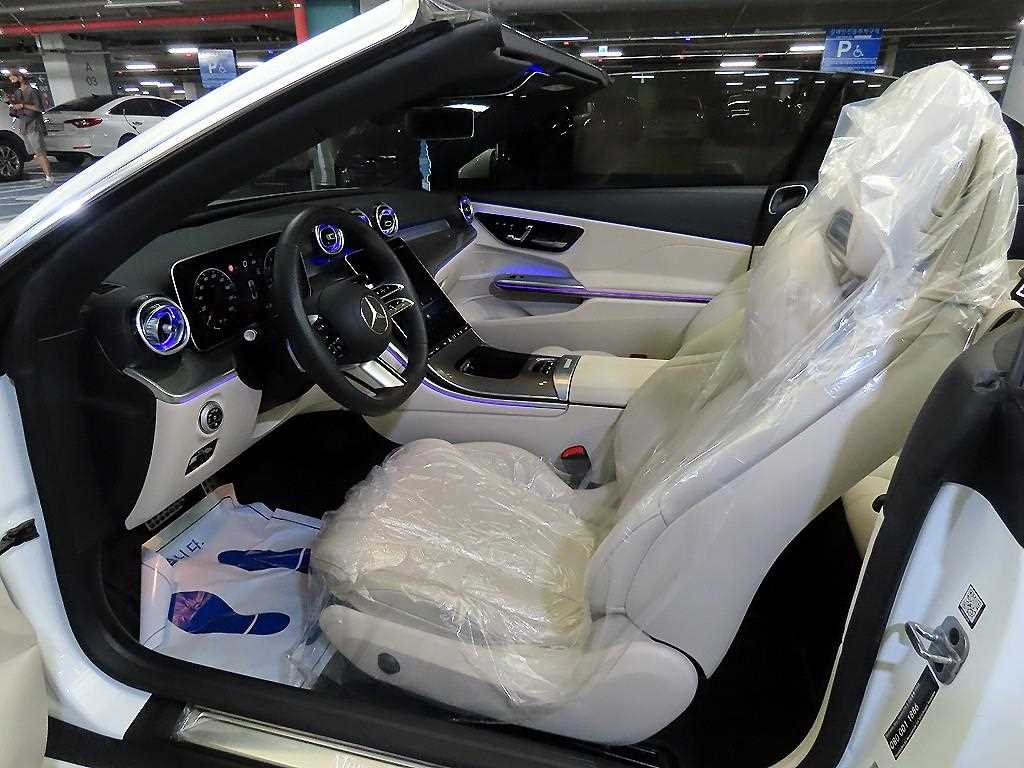 Mercedes-Benz CLE-Class — photo 09
