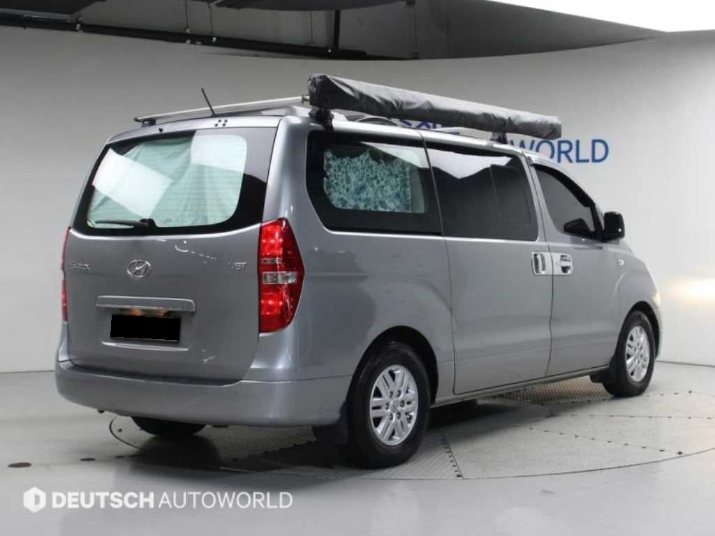 Hyundai Starex — photo 04